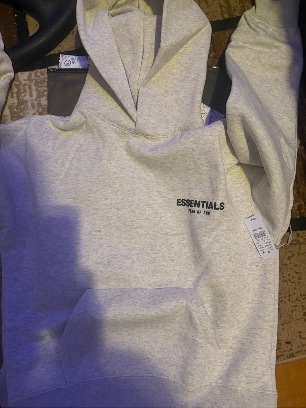Essentials unisex ' Pullover Hoodie in Light Gray